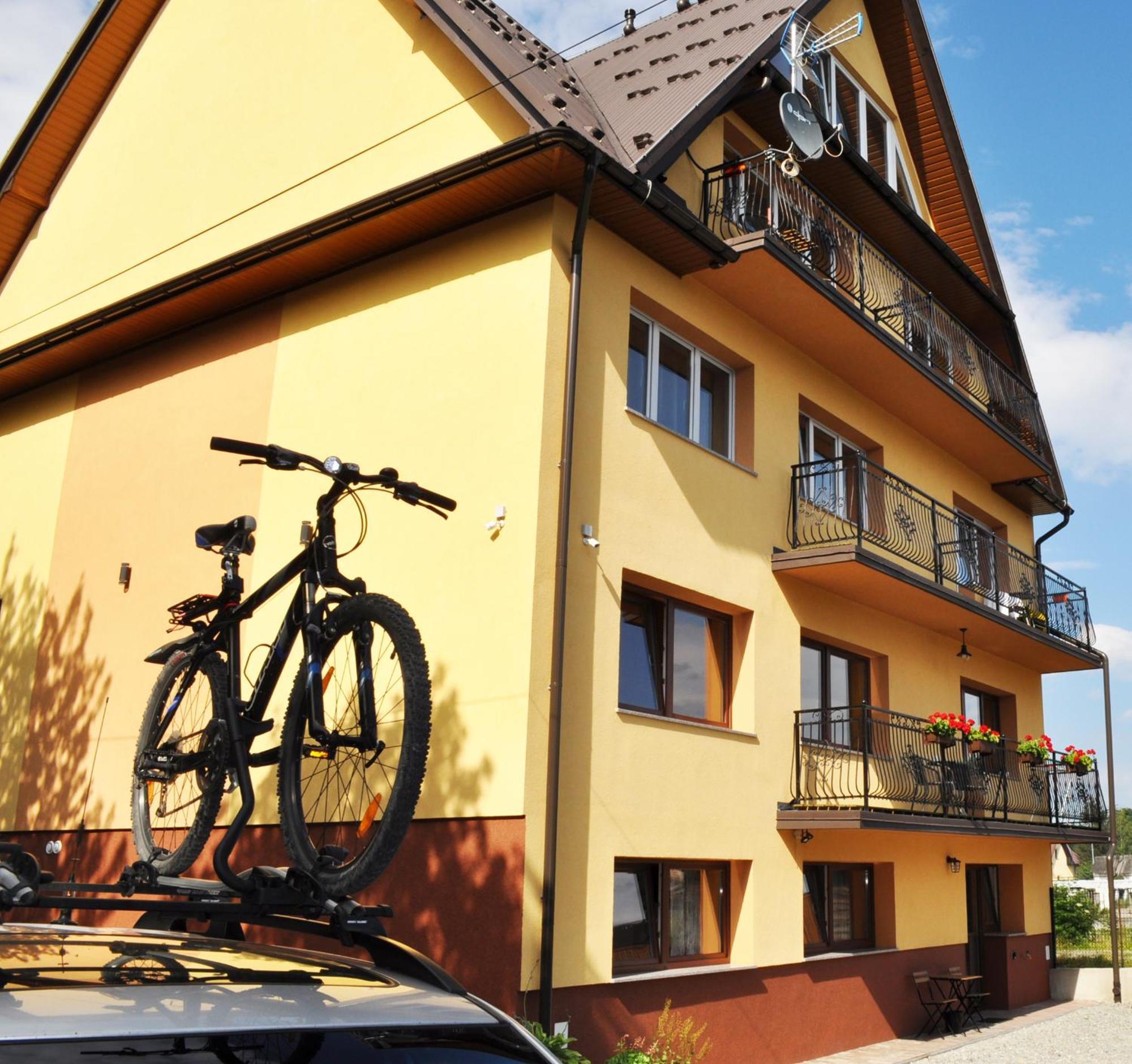 Pokoje Goscinne Uanny Neumarkt Exterior foto